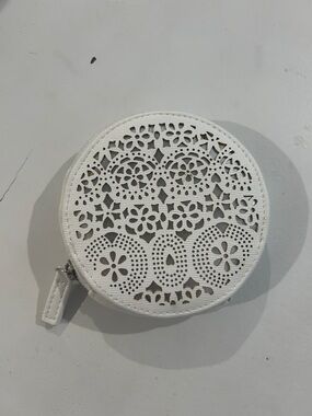 Safe Keeper Round White Laser-Cut Coin Purse